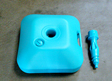 セット内容は支柱と本体です。