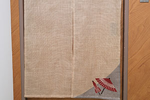 のれん事例：仕切りのれん3