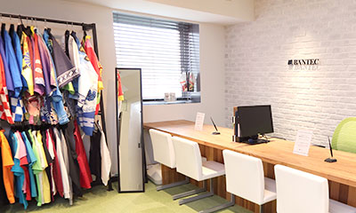 実店舗あります