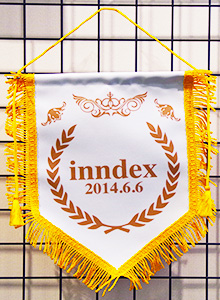 サイズ：たて1800㎜×よこ375㎜生地：ターポリン