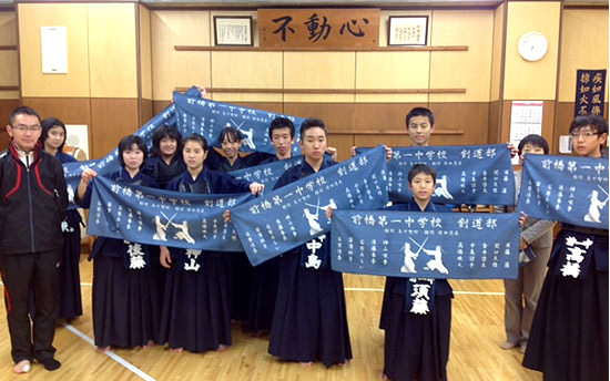 「勝利のタオルを持ち頑張って行きます」神山 珠代さま