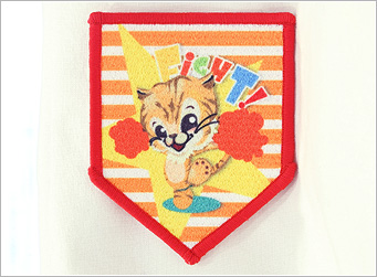 写真も鮮やかに再現可能。どんなデザインも作成できるワッペンです。